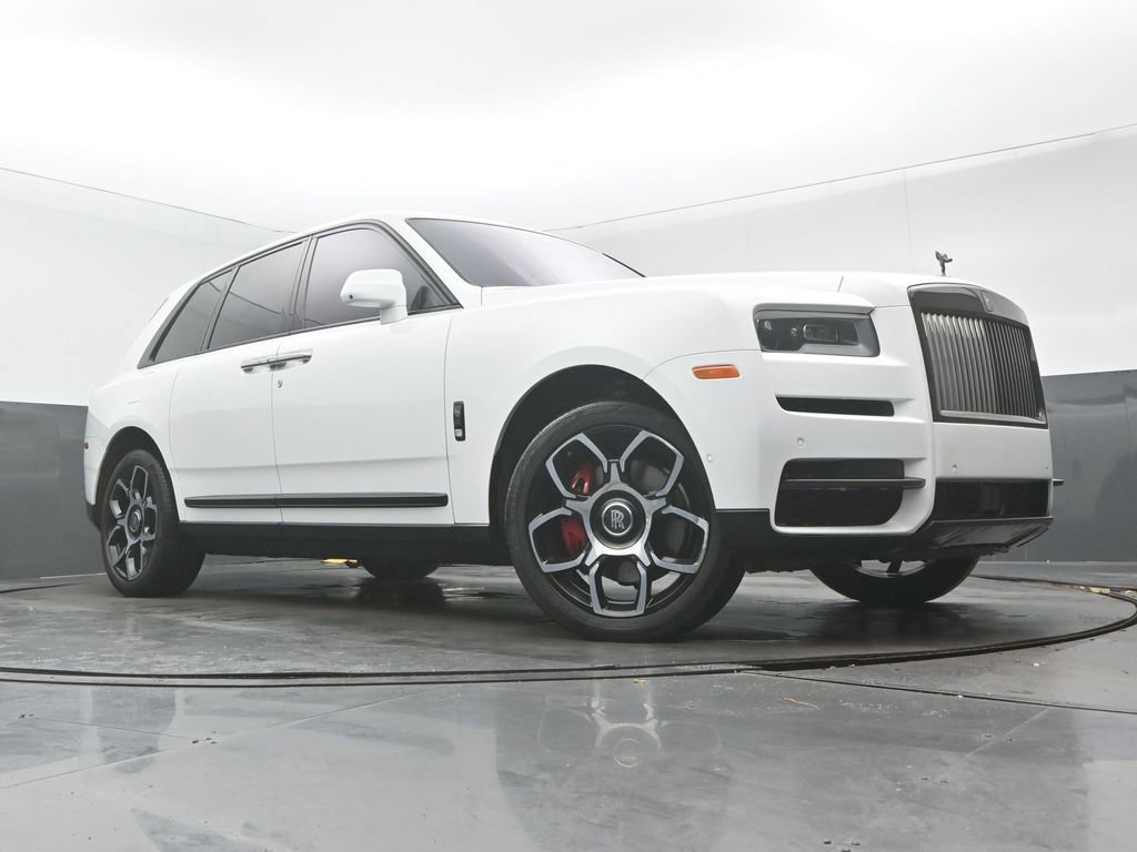 Used 2021 Rolls-Royce Cullinan Black Badge AWD/4WD image 34
