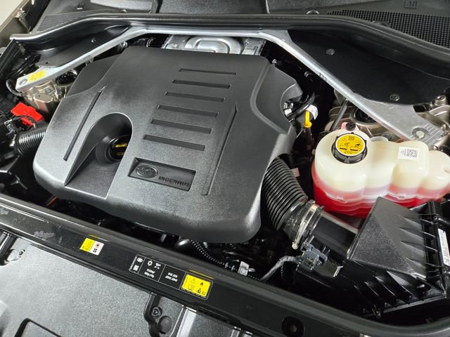 Used 2024 Land Rover Range Rover SE image 26