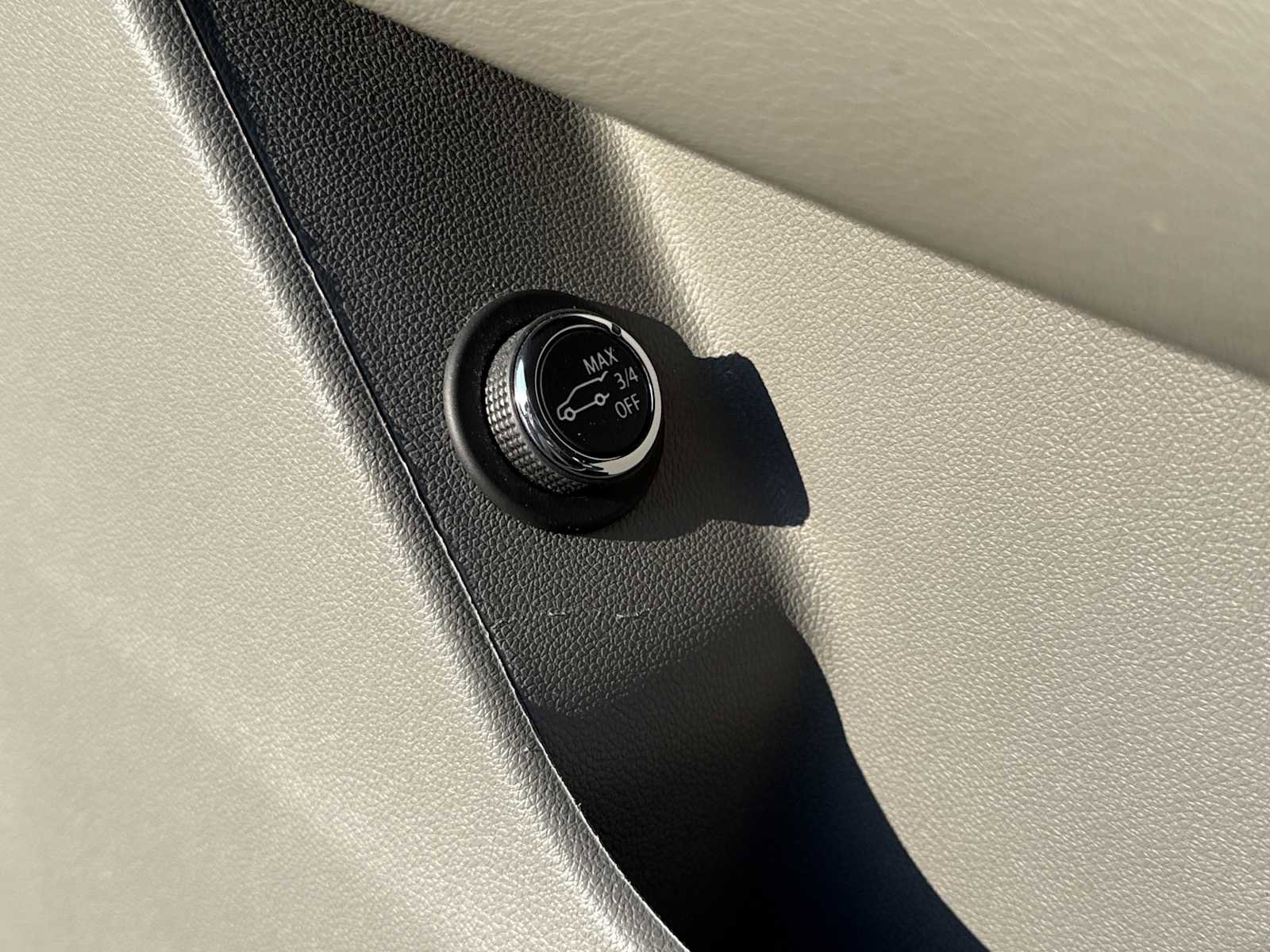 Used 2020 Cadillac XT6 Premium Luxury FWD image 23