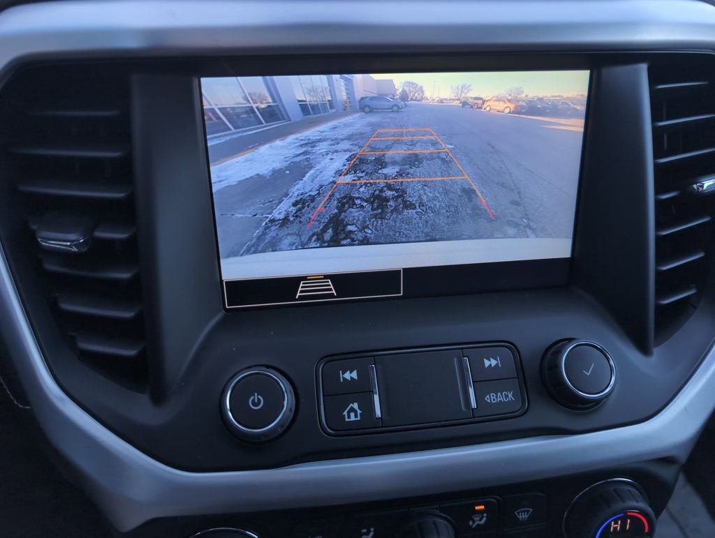 Used 2023 GMC Acadia SLE w/ Driver Convenience Package image 24