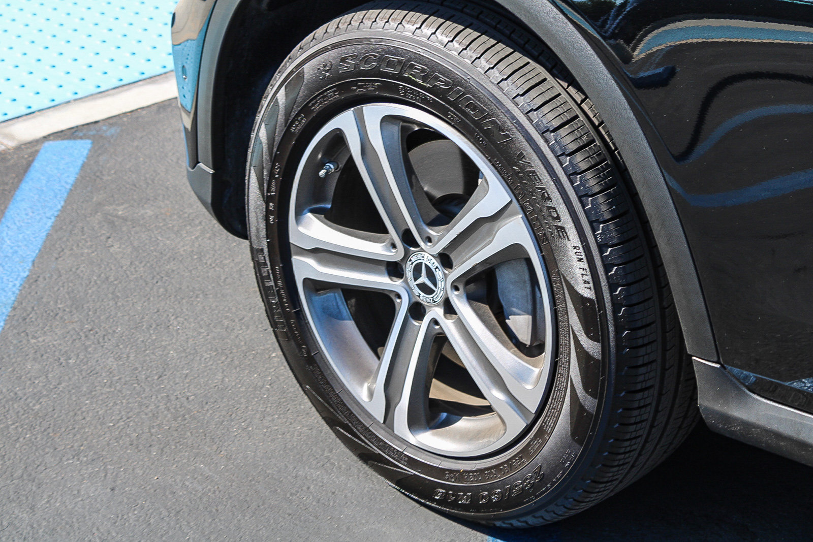 Used 2022 Mercedes-Benz GLC 300 image 13