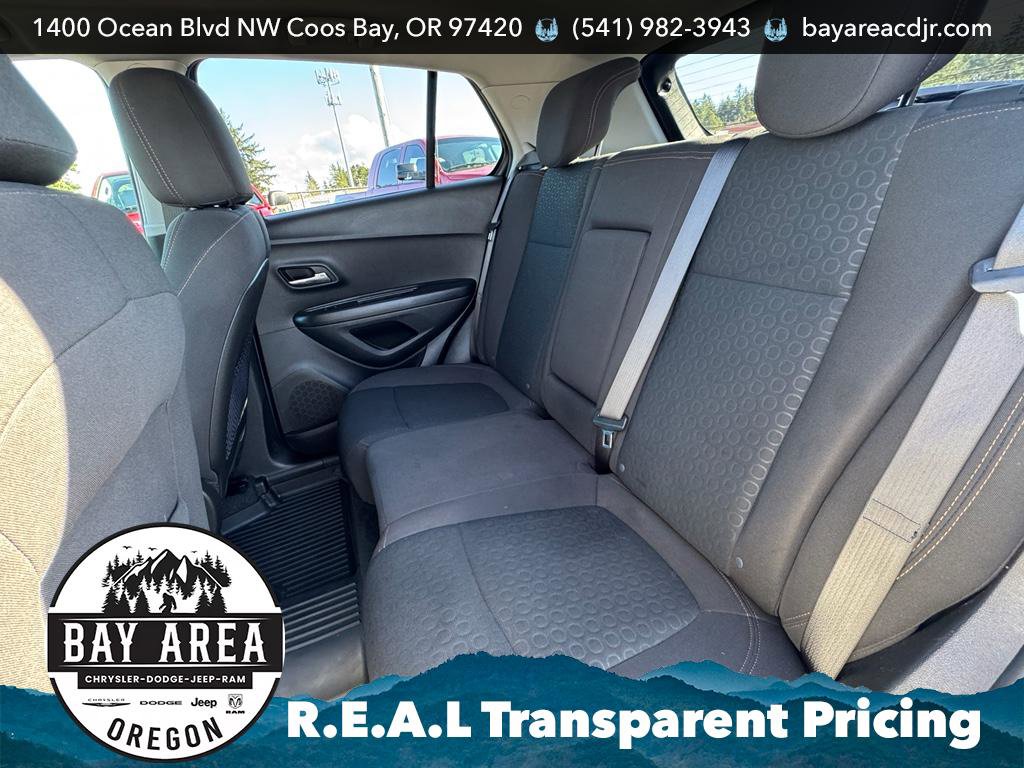 Used 2021 Chevrolet Trax LS w/ Tint and Cruise Package image 14