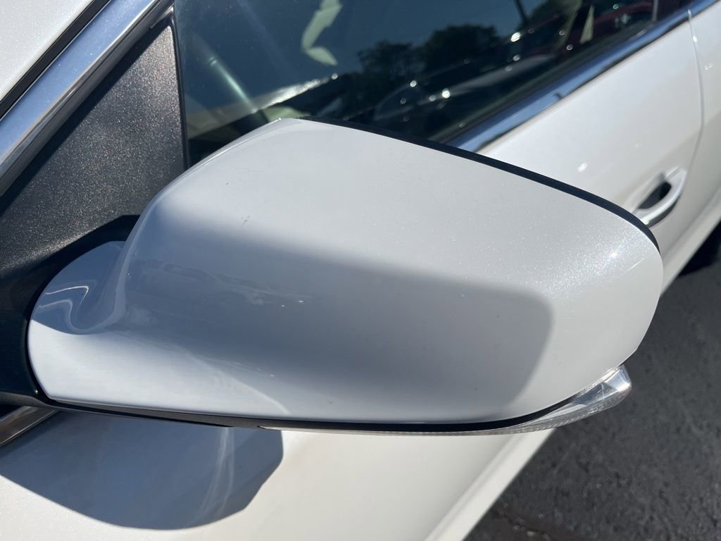 Used 2016 Buick LaCrosse Sport Touring FWD image 14