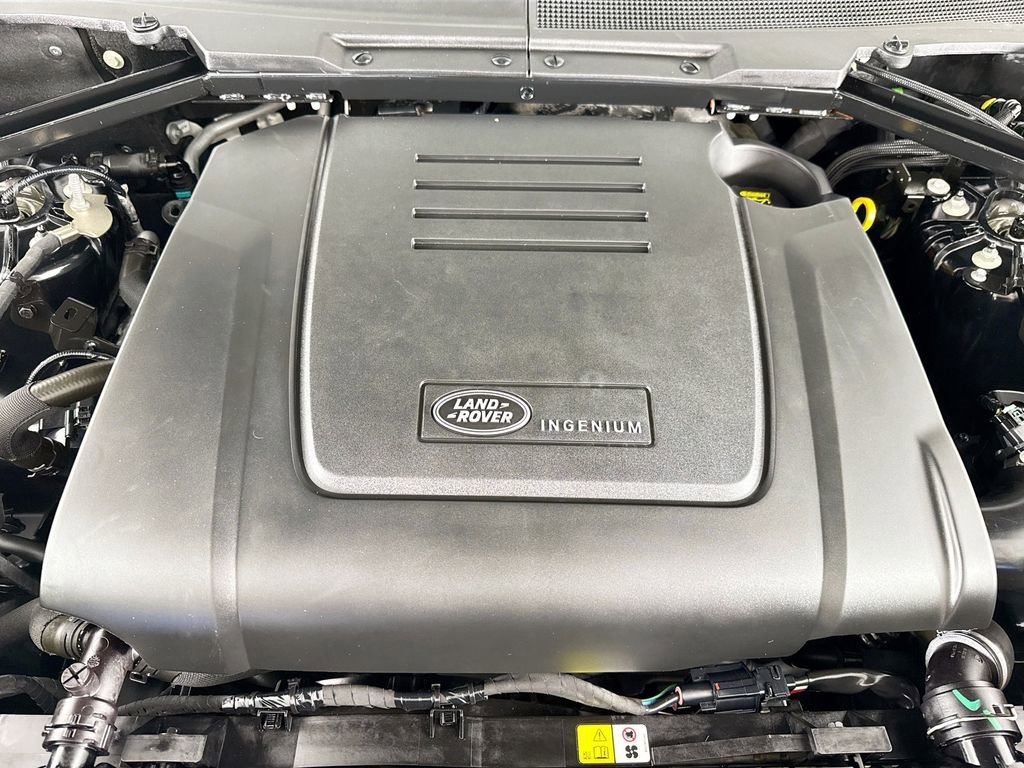 Used 2023 Land Rover Defender 90 S image 26