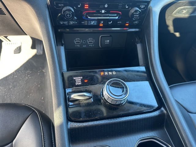 Used 2024 Jeep Grand Cherokee Limited image 22