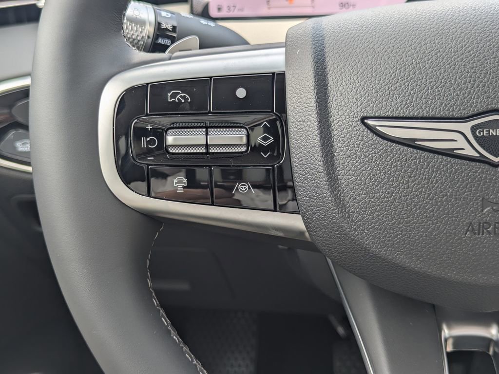 Used 2026 Genesis GV70 2.5T Select image 16