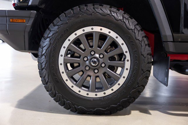 Used 2024 INEOS Grenadier AWD/4WD image 26