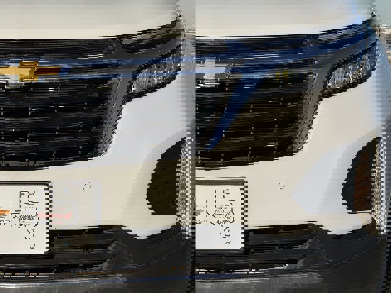 Certified 2023 Chevrolet Equinox LT w/ LPO, Floor Liner Package image 8