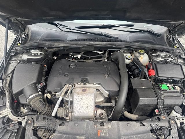 Certified 2018 Buick Regal Essence w/ Sights and Sounds Package AWD/4WD image 12