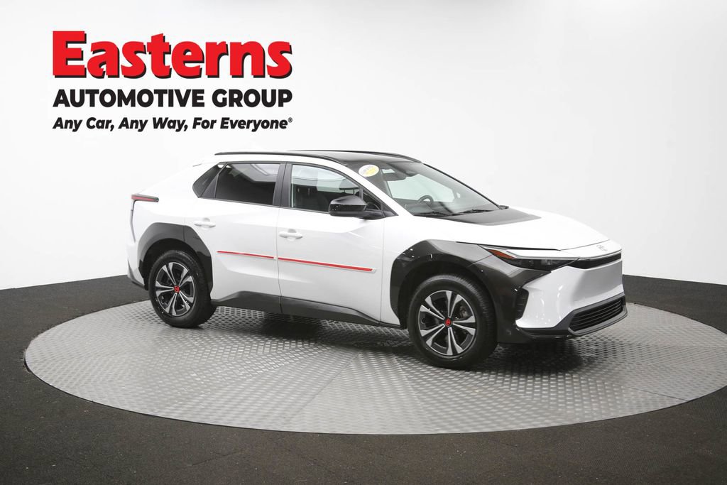 Used 2023 Toyota bZ4X XLE w/ Weather Package image 47