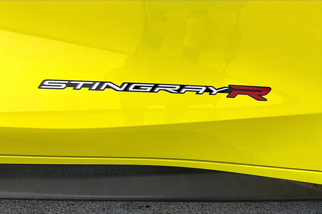 Used 2023 Chevrolet Corvette Stingray Preferred Conv w/ Z51 Performance Package image 7