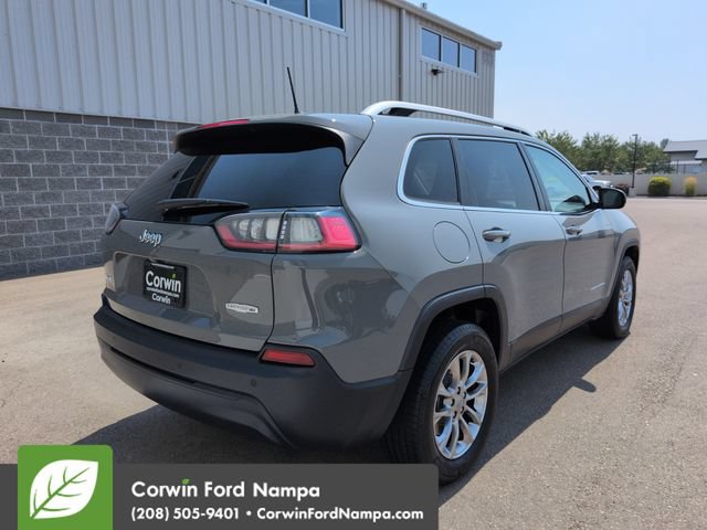 Used 2020 Jeep Cherokee Latitude Plus w/ Cold Weather Group AWD/4WD image 3