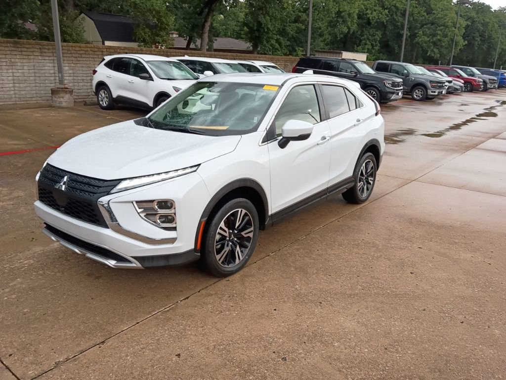 Used 2025 Mitsubishi Eclipse Cross SE AWD/4WD image 1