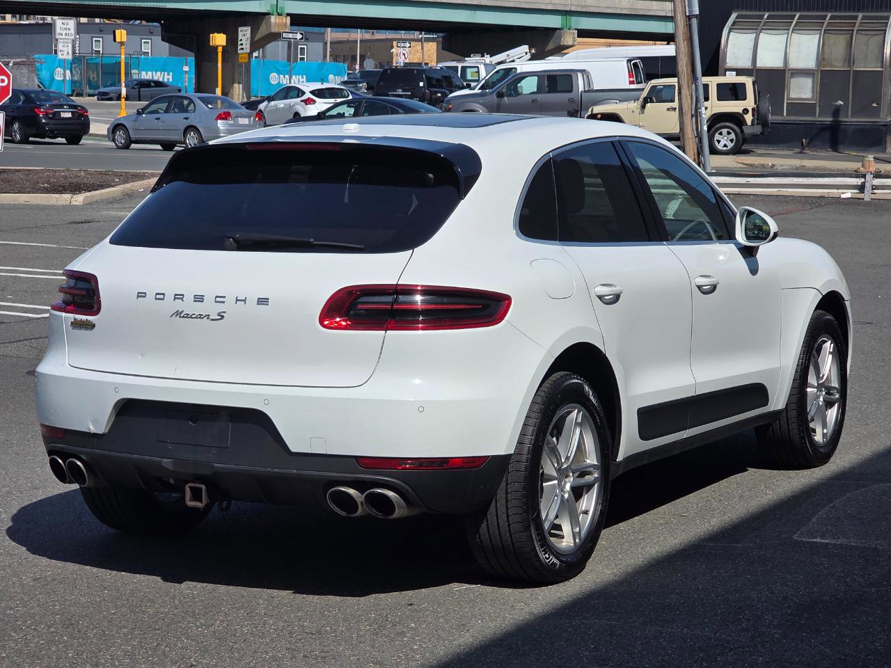 Used 2016 Porsche Macan S AWD/4WD image 7