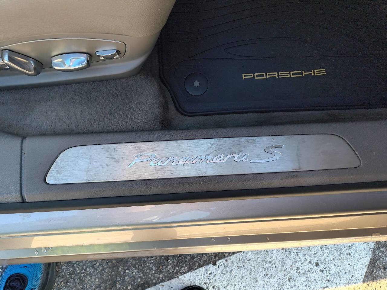 Used 2013 Porsche Panamera S w/ Comfort Pkg image 63