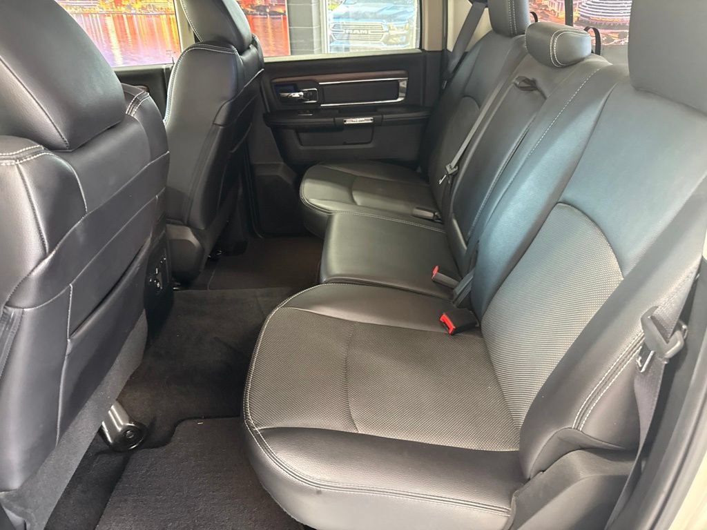 Used 2017 RAM 1500 Laramie w/ Convenience Group AWD/4WD image 16