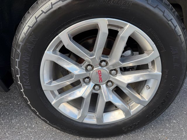 Used 2019 GMC Sierra 1500 SLT w/ SLT Premium Plus Package AWD/4WD image 34