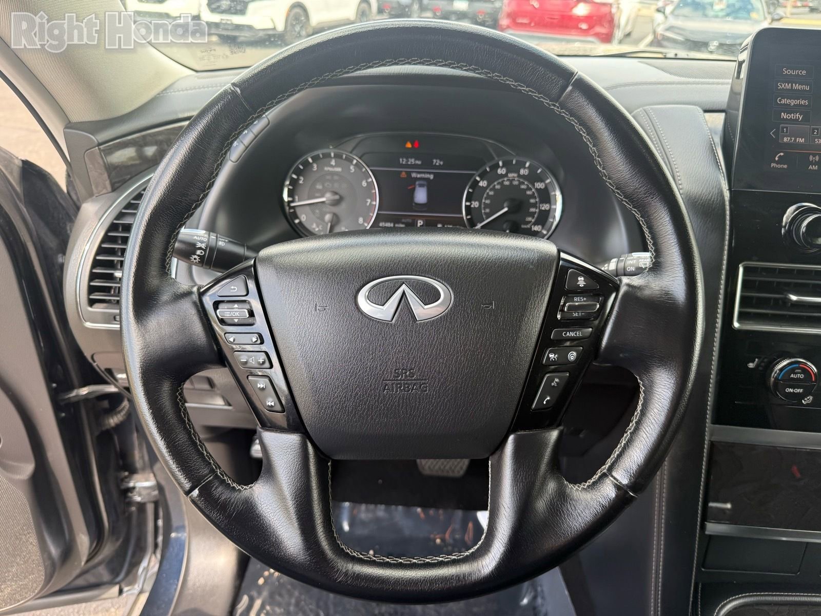 Used 2024 INFINITI QX80 Luxe image 16