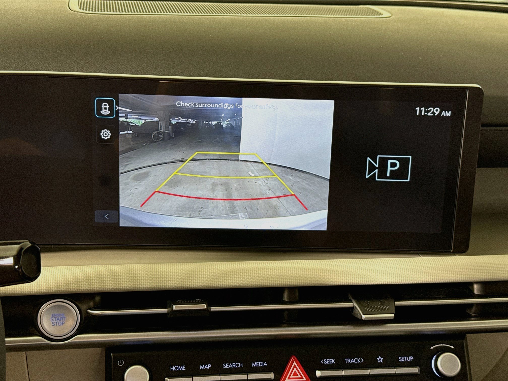Used 2025 Hyundai Tucson SE FWD image 14