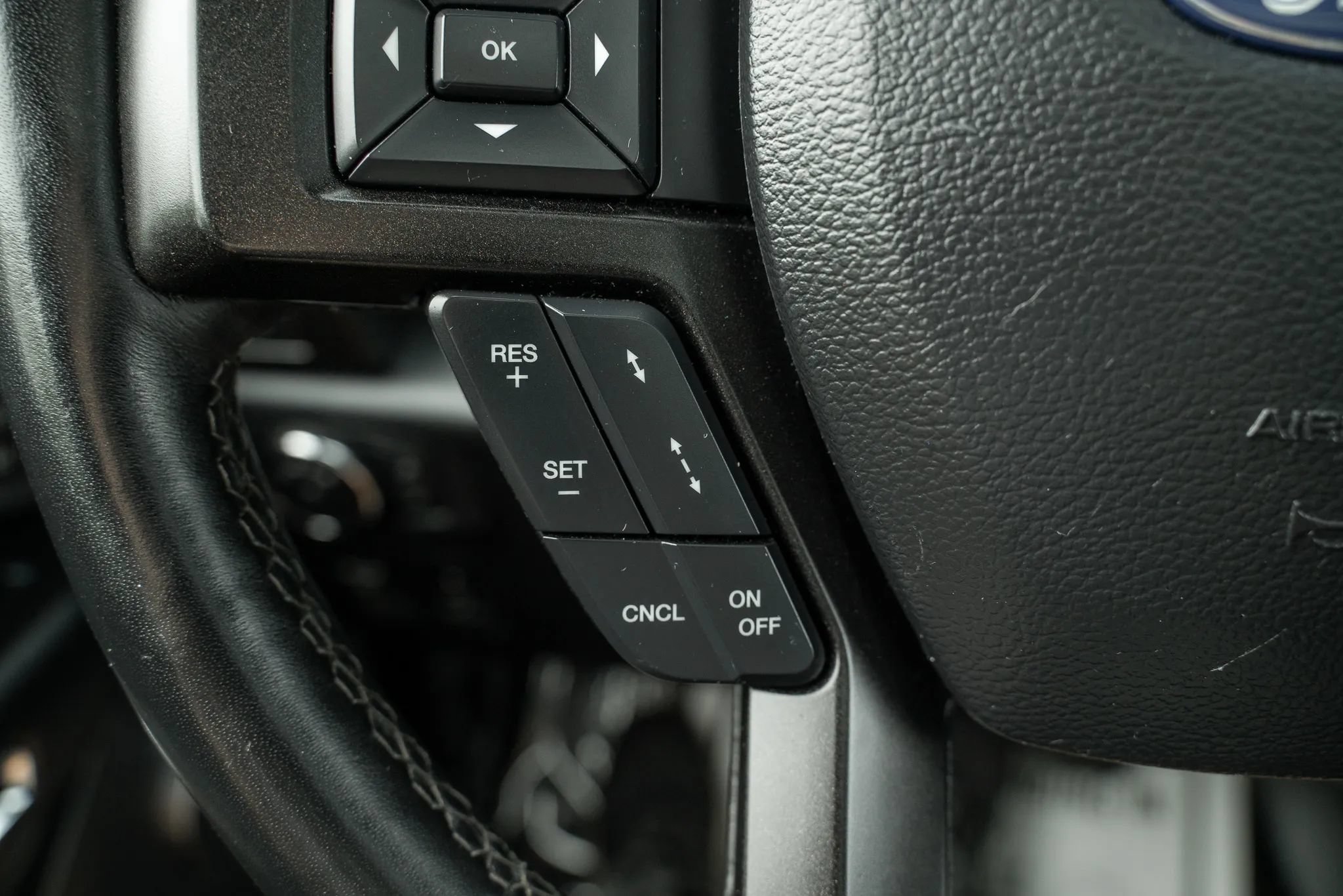 Used 2019 Ford Expedition Max Limited w/ Special Edition Package AWD/4WD image 25