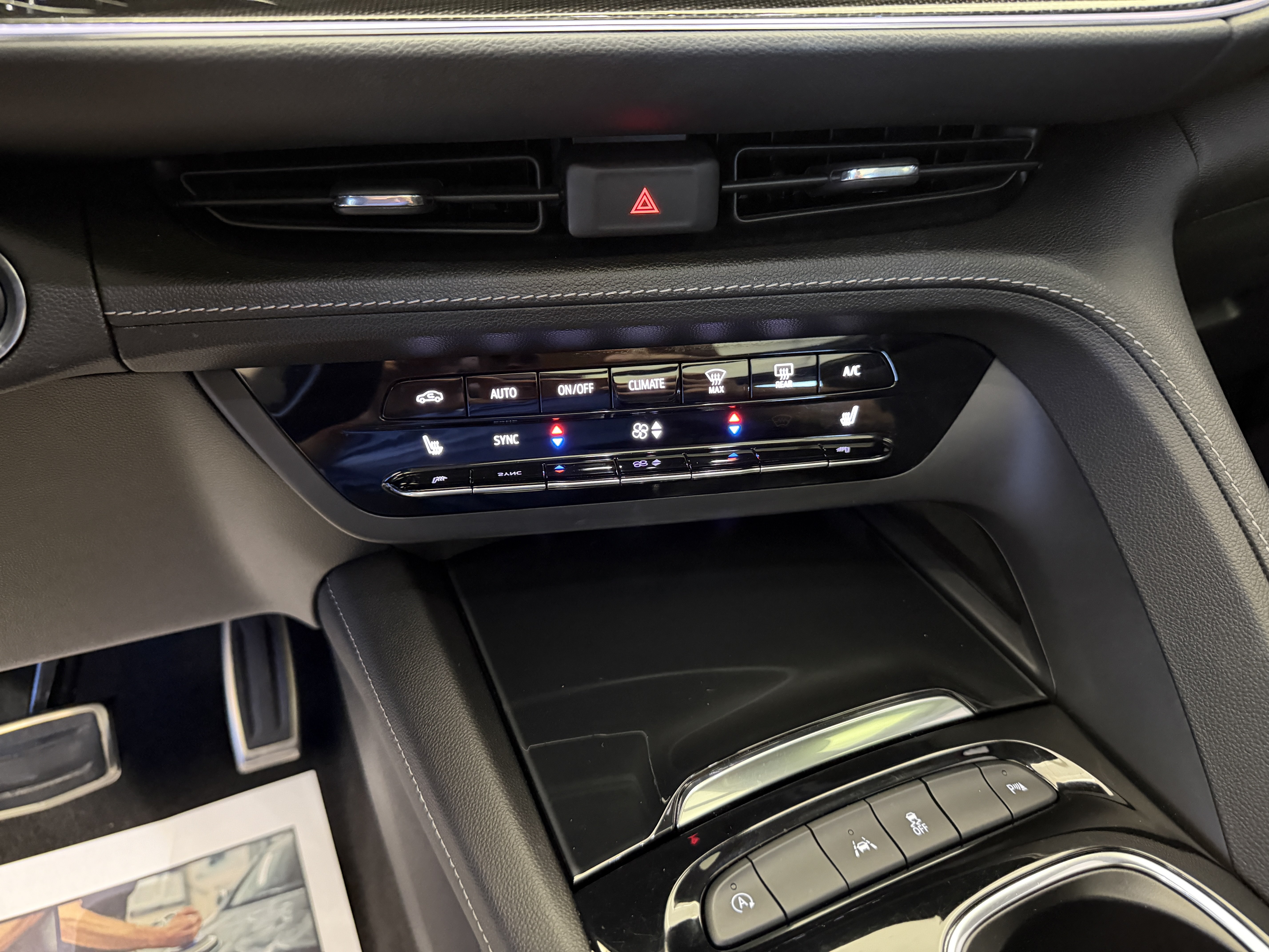 Used 2022 Buick Envision Preferred FWD image 21