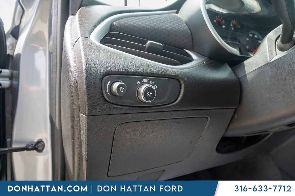 Used 2024 Chevrolet Malibu LT FWD image 19