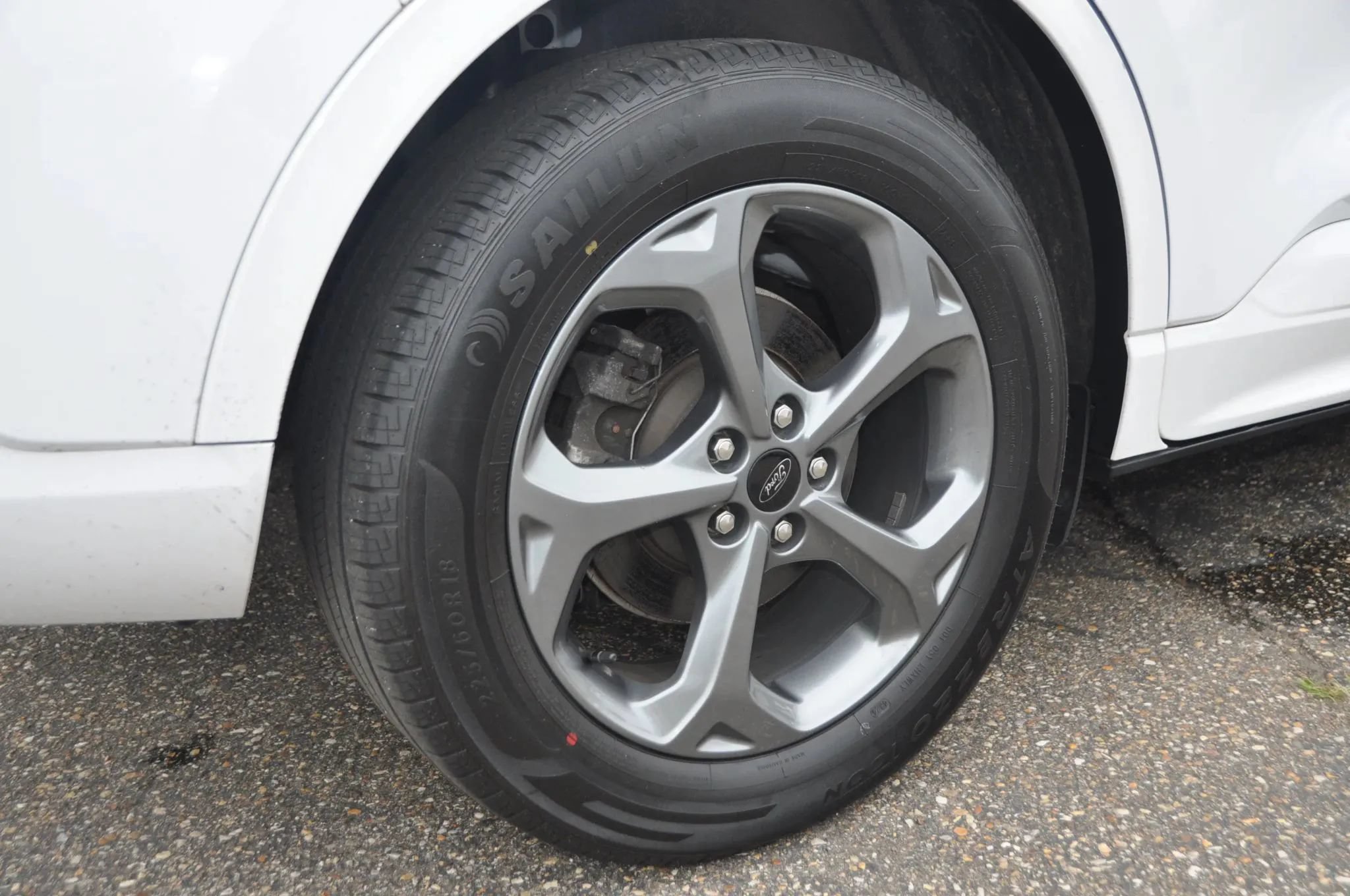 Used 2023 Ford Escape ST-Line FWD image 27