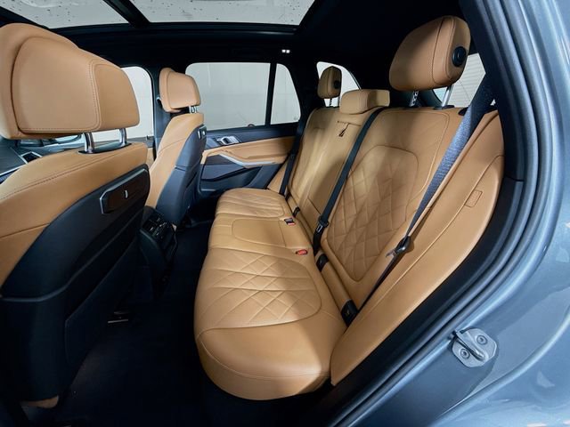 Certified 2024 BMW X5 xDrive40i w/ Premium Package image 25