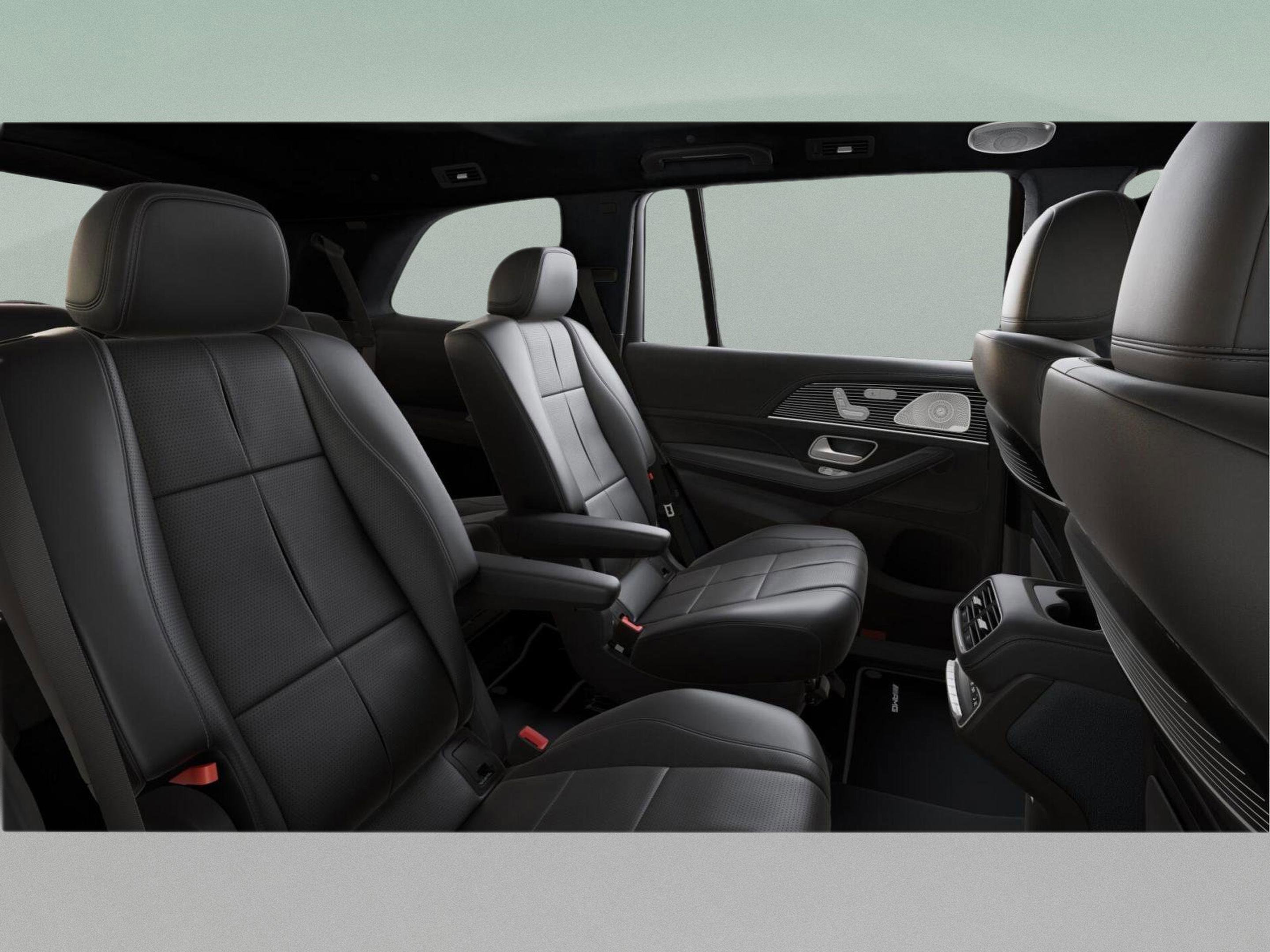 New 2026 Mercedes-Benz GLS 580 4MATIC image 41