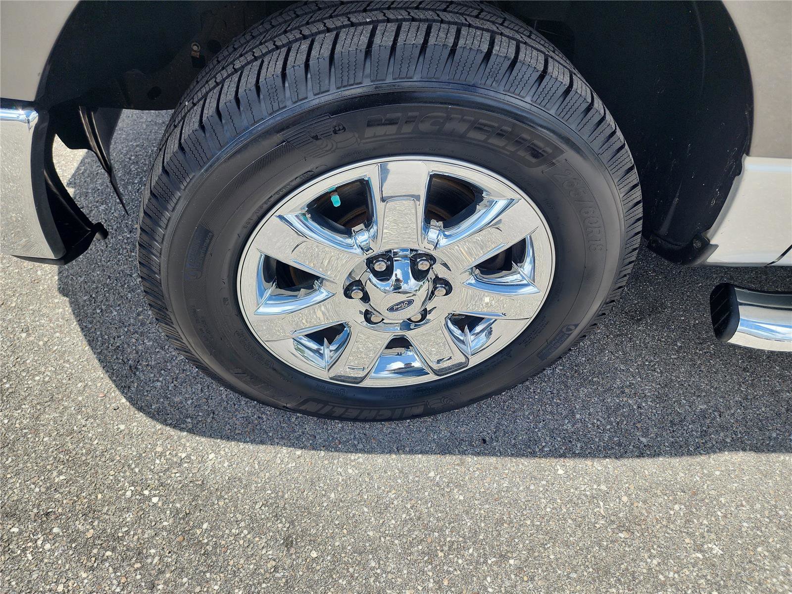 Used 2014 Ford F150 XLT w/ Equipment Group 302A Luxury RWD image 9