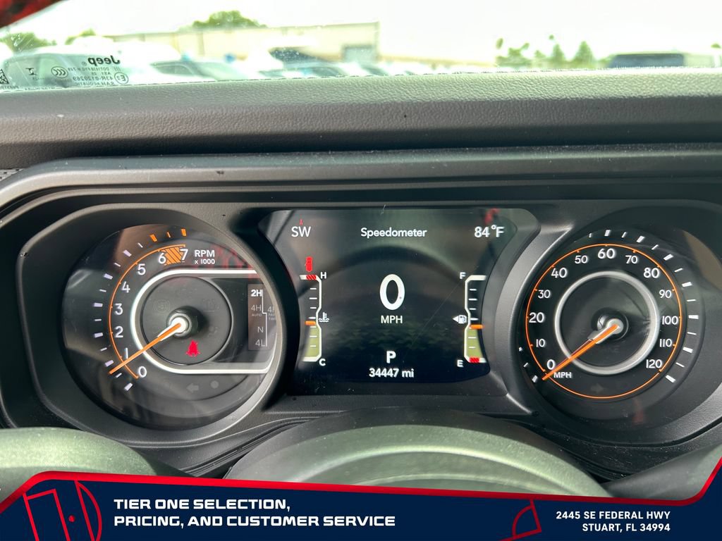 Used 2024 Jeep Wrangler Unlimited Rubicon AWD/4WD image 19
