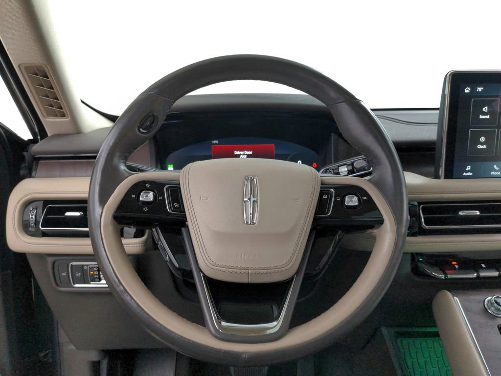 Used 2023 Lincoln Aviator Reserve w/ Equipment Group 201A image 22