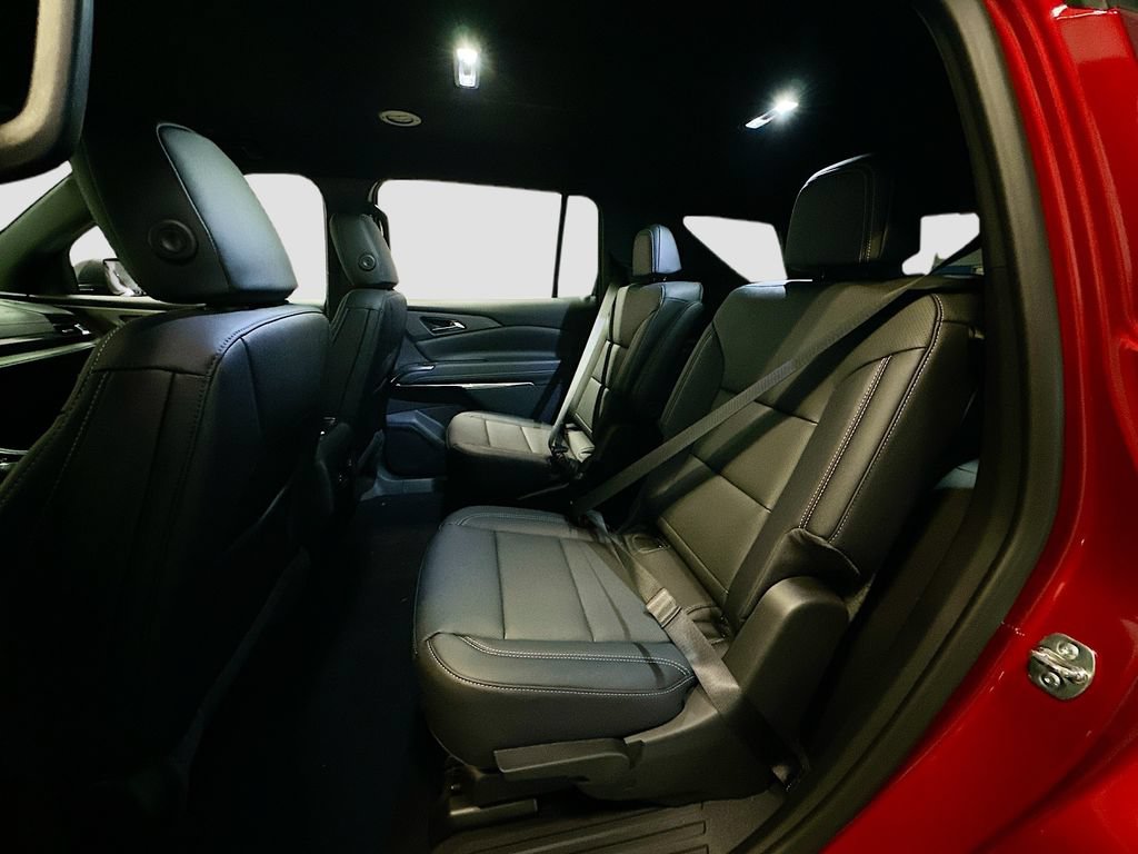 New 2026 Chevrolet Traverse LT w/ Driver Confidence Package FWD image 26