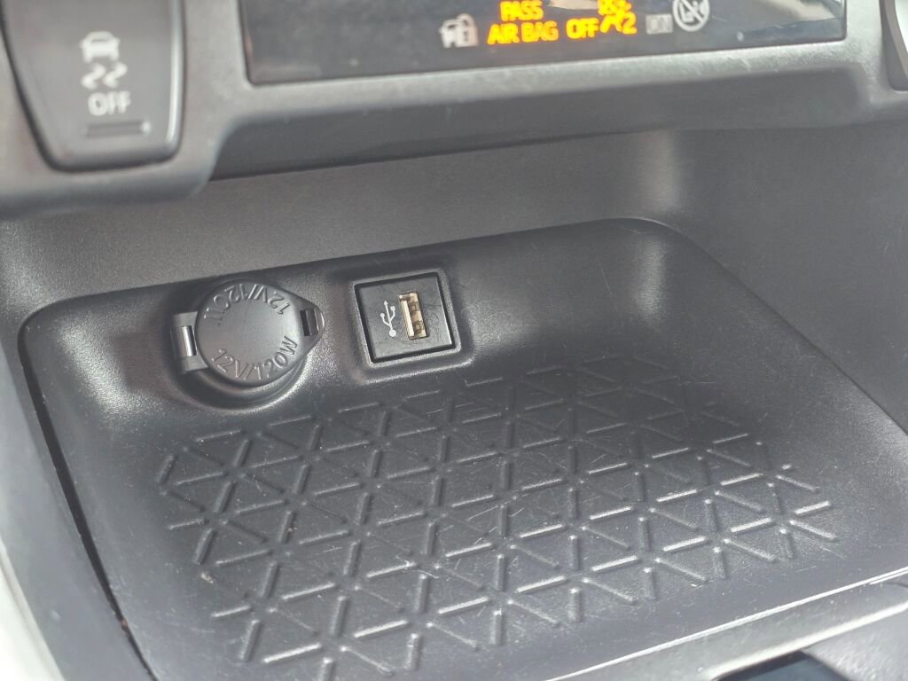 Certified 2024 Toyota RAV4 LE image 33