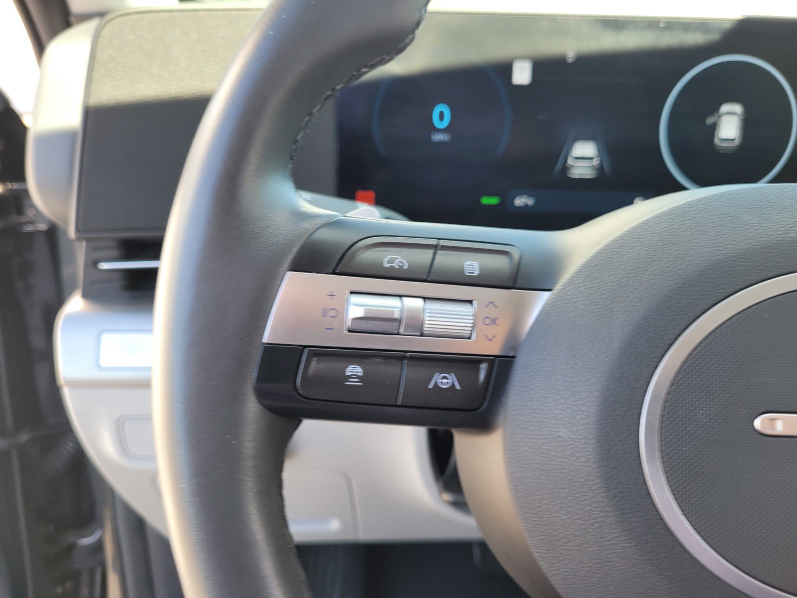 Used 2024 Hyundai Kona SEL FWD image 20