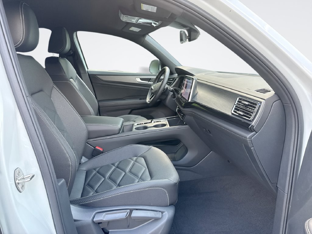 New 2026 Volkswagen Atlas Cross Sport SE AWD/4WD image 25