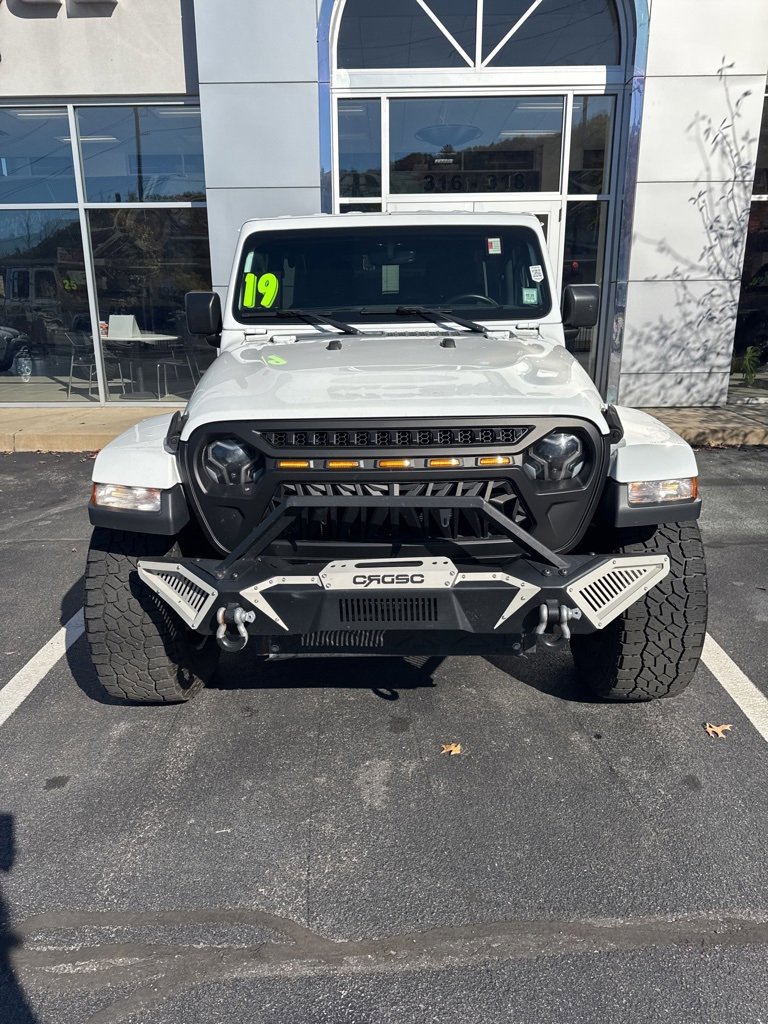 Used 2019 Jeep Wrangler Unlimited Sahara w/ Uconnect 4C Nav & Sound Group