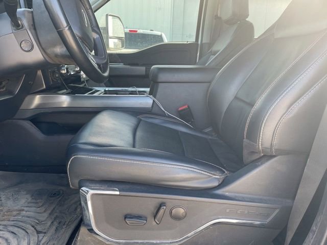 Used 2023 Ford F350 Lariat w/ FX4 Off-Road Package image 2
