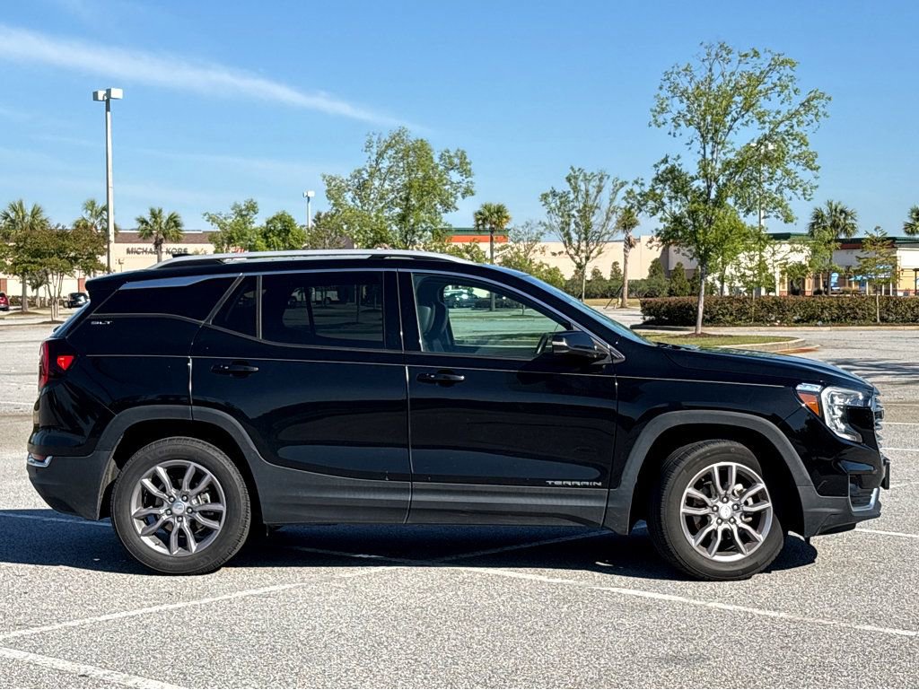 Used 2022 GMC Terrain SLT AWD/4WD image 20