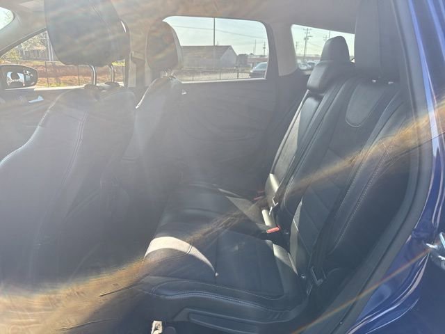 Used 2015 Ford Escape SE w/ SE Chrome Package image 11