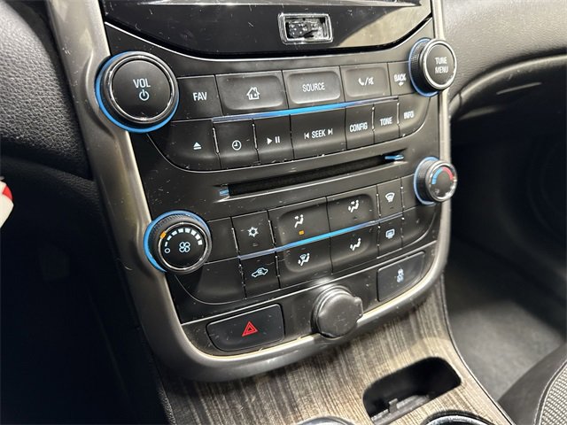 Certified 2015 Chevrolet Malibu LT w/ Power Convenience Package image 18