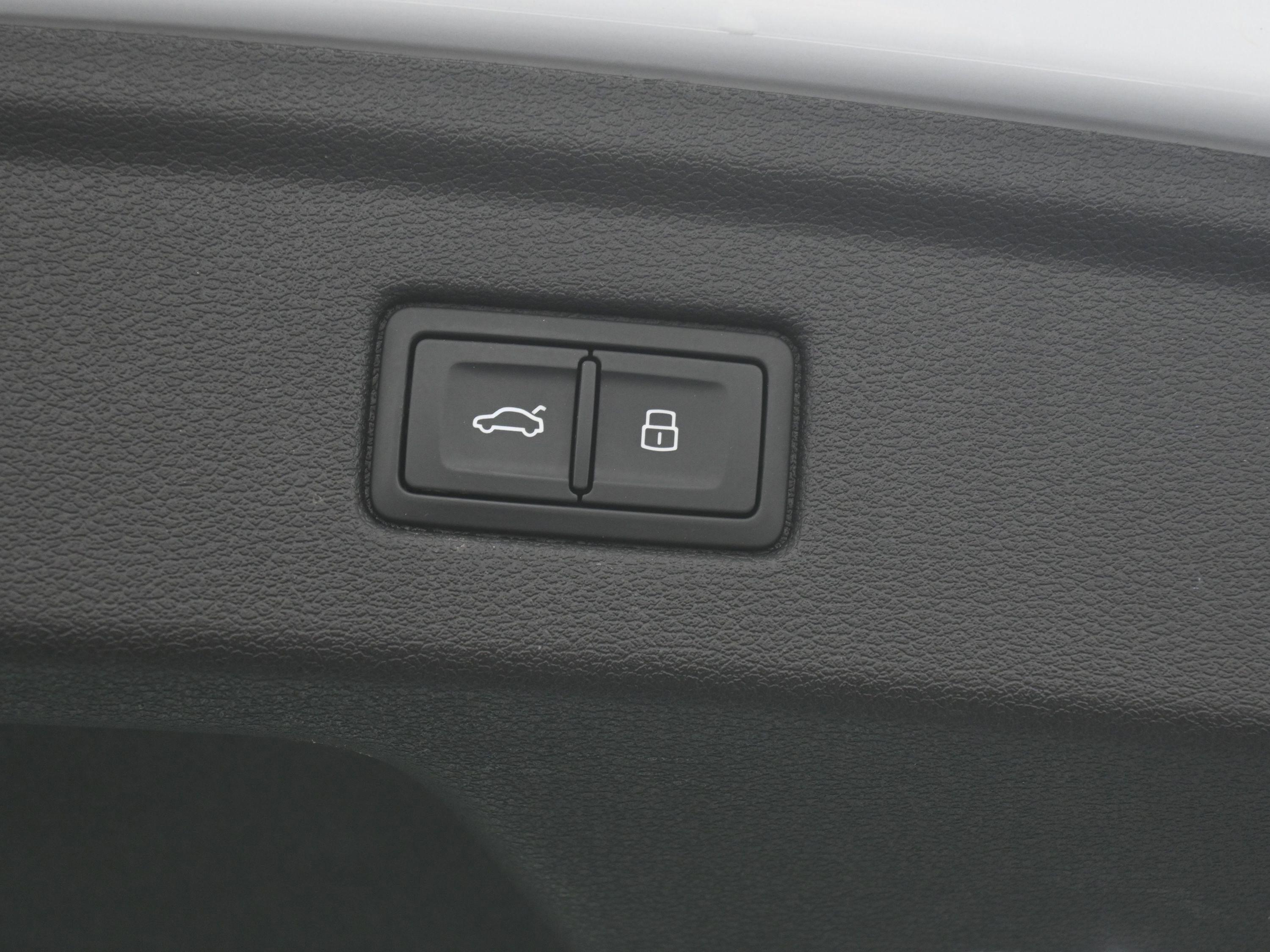 Used 2023 Audi S5 Premium Plus image 18