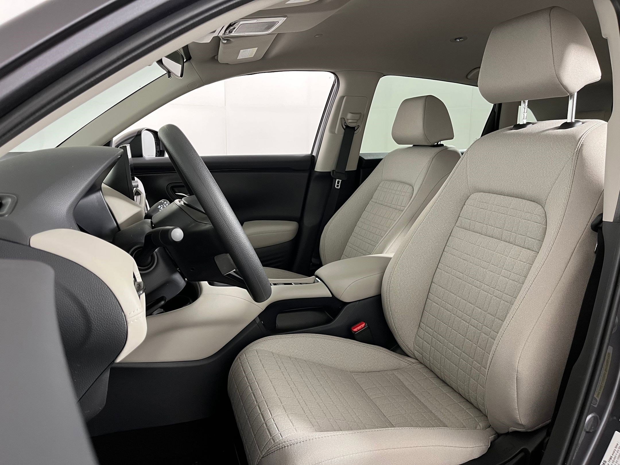 New 2026 Honda HR-V LX image 4