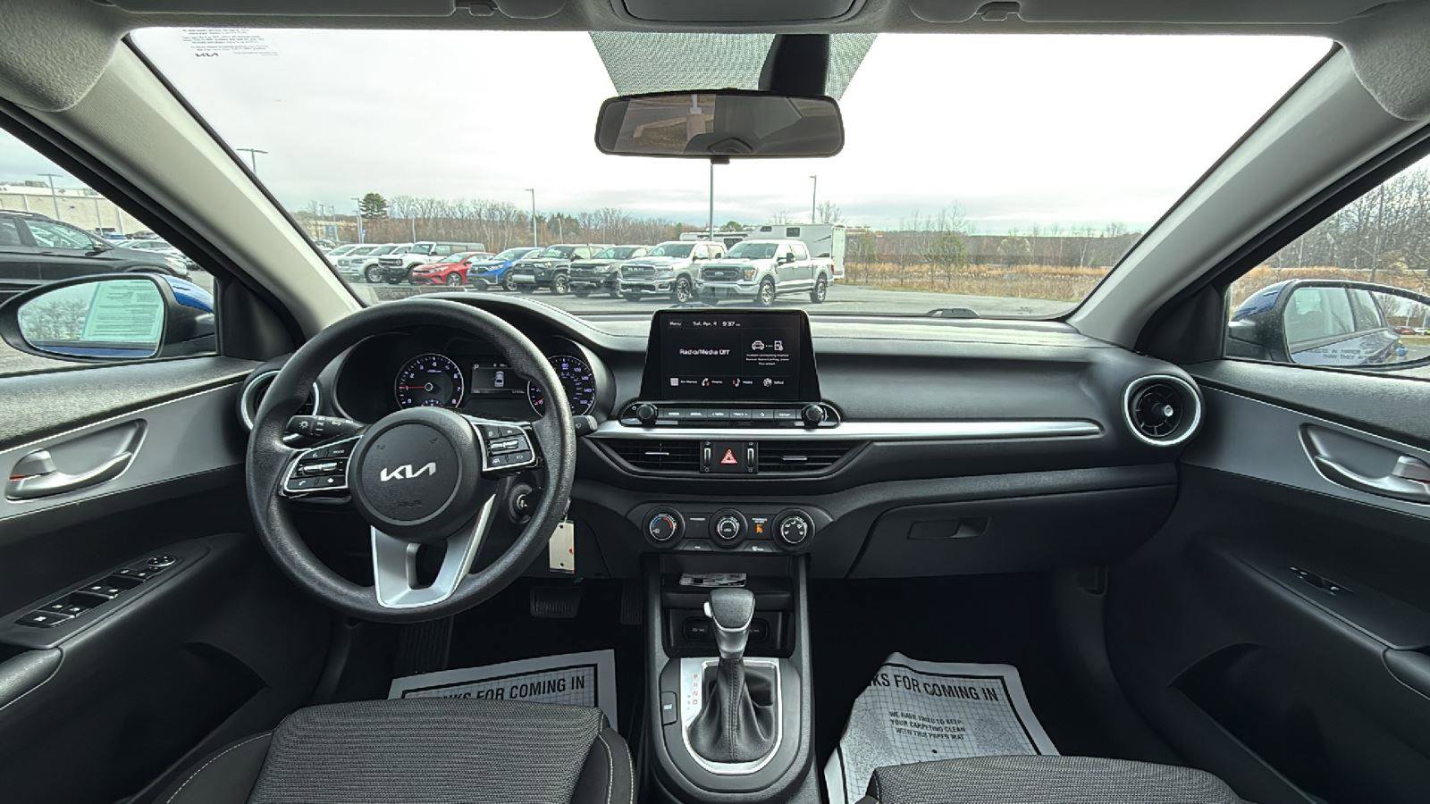 Used 2023 Kia Forte LXS image 25