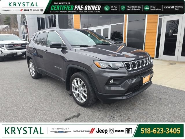 Certified 2024 Jeep Compass Latitude w/ Sun and Sound Group AWD/4WD image 1
