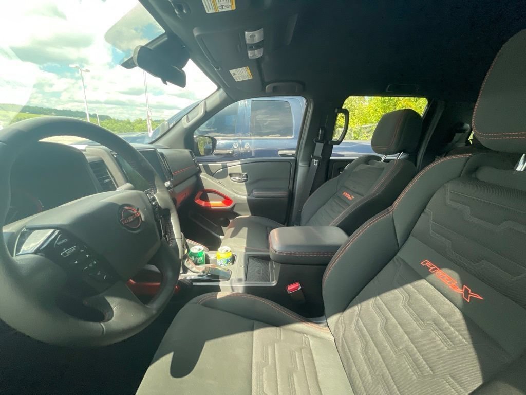 Used 2024 Nissan Frontier Pro-X w/ Pro Convenience Package RWD image 6