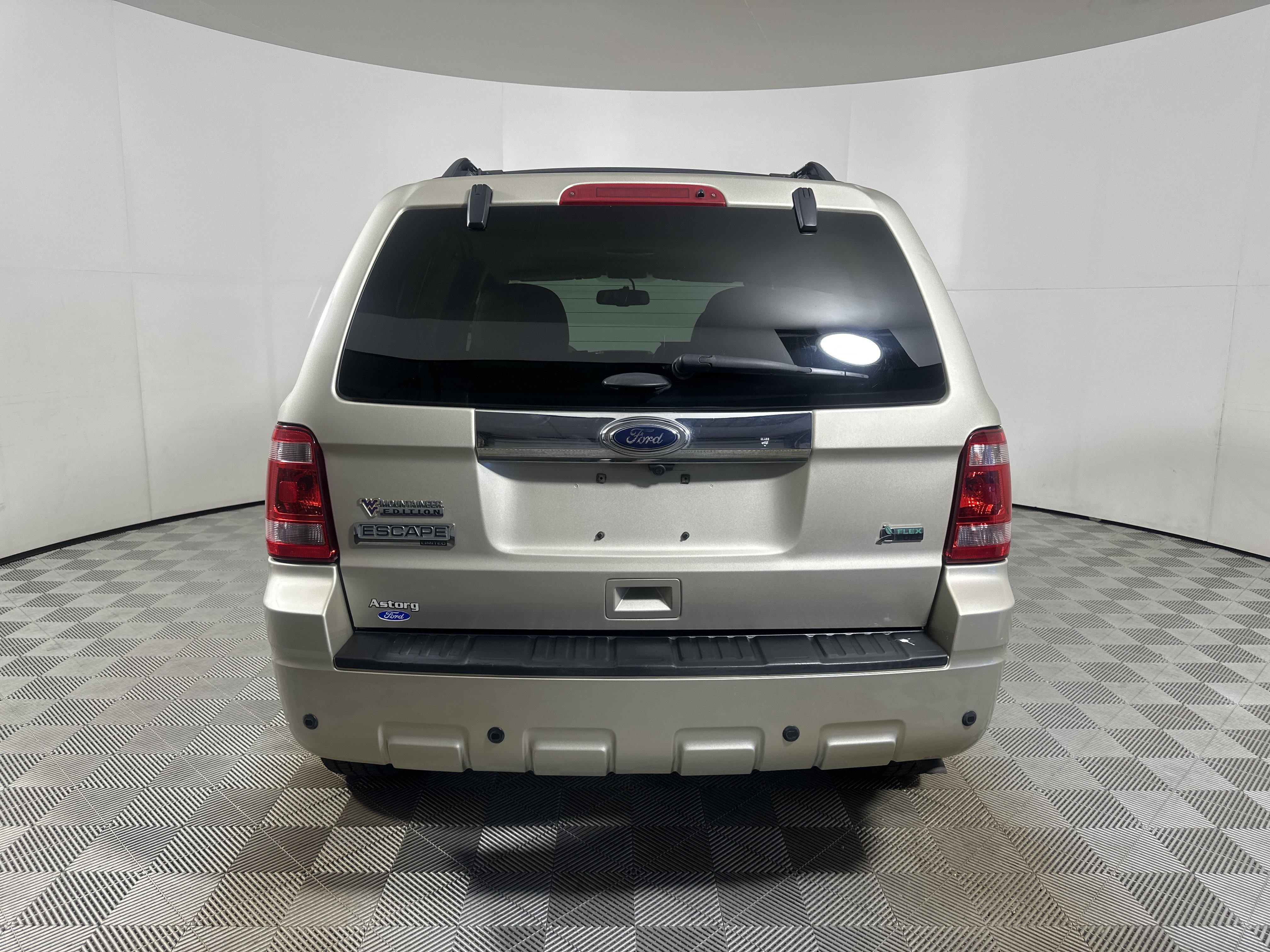 Used 2012 Ford Escape Limited AWD/4WD image 6