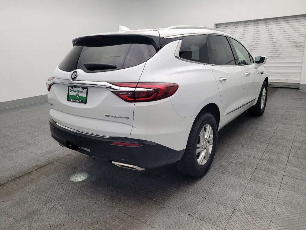 Used 2018 Buick Enclave Essence image 9