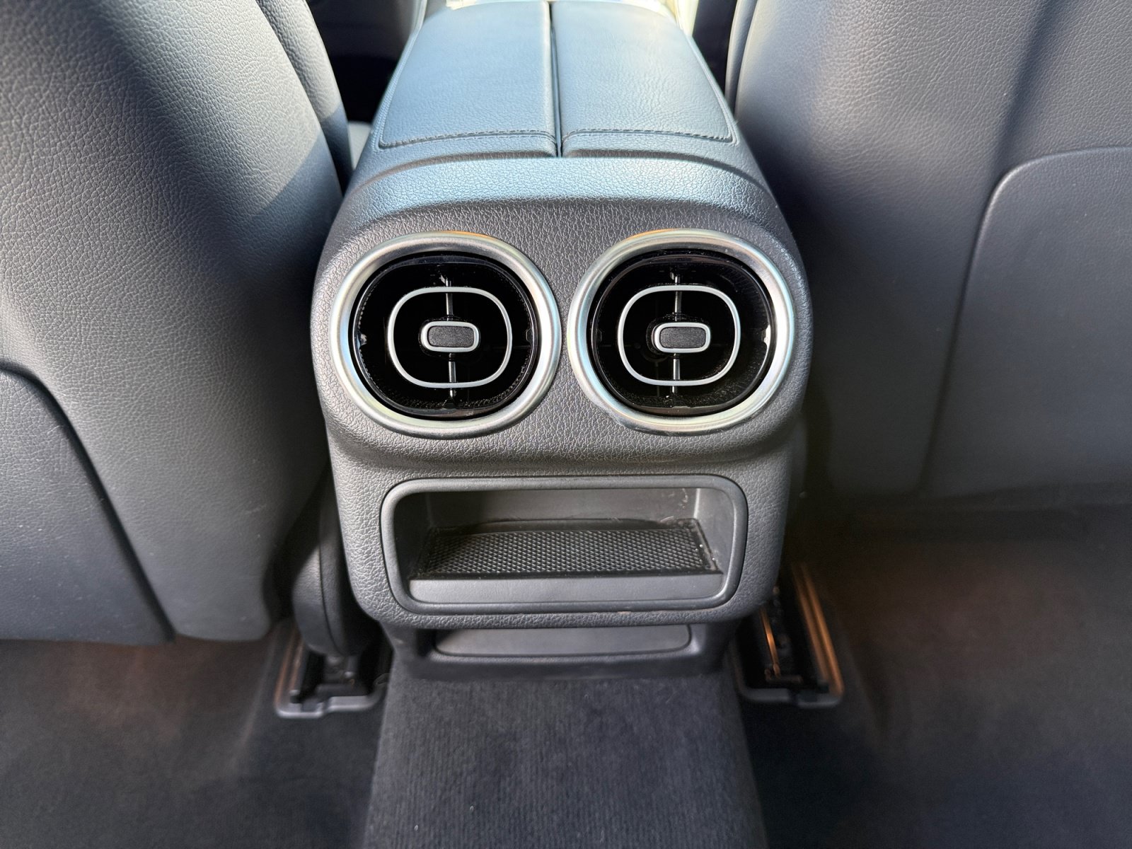 Certified 2026 Mercedes-Benz GLC 300 4MATIC image 32
