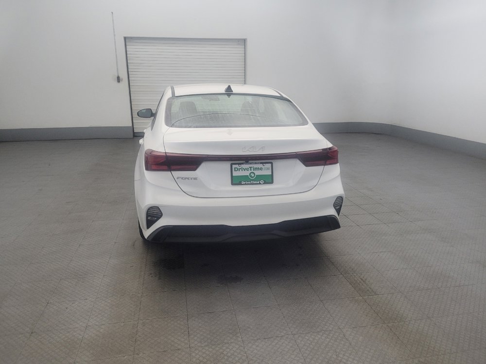 Used 2023 Kia Forte LXS image 6
